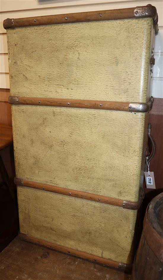 A travel trunk with insert W.90cm